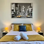 Lovely Serviced Apartment - Near Doncaster Hospital
